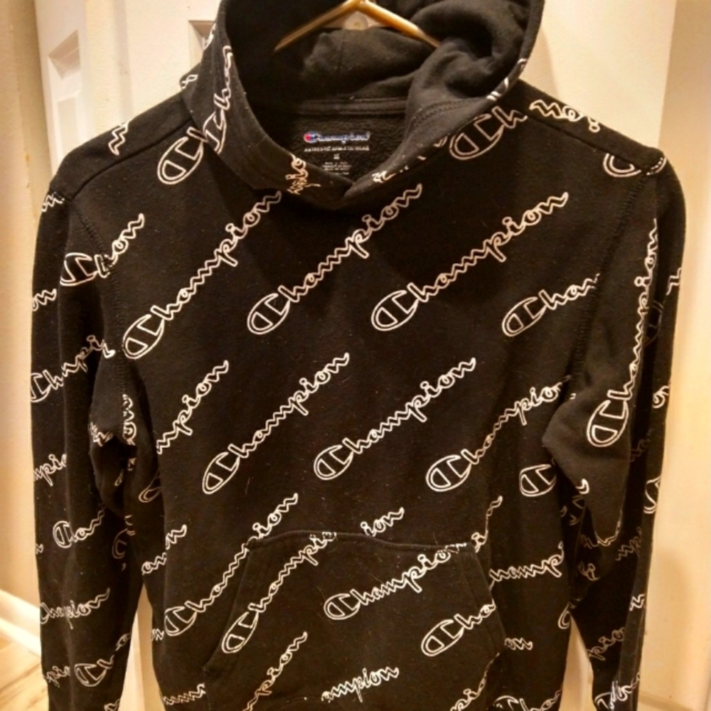 Boys Champion pull over hoodie. All over print